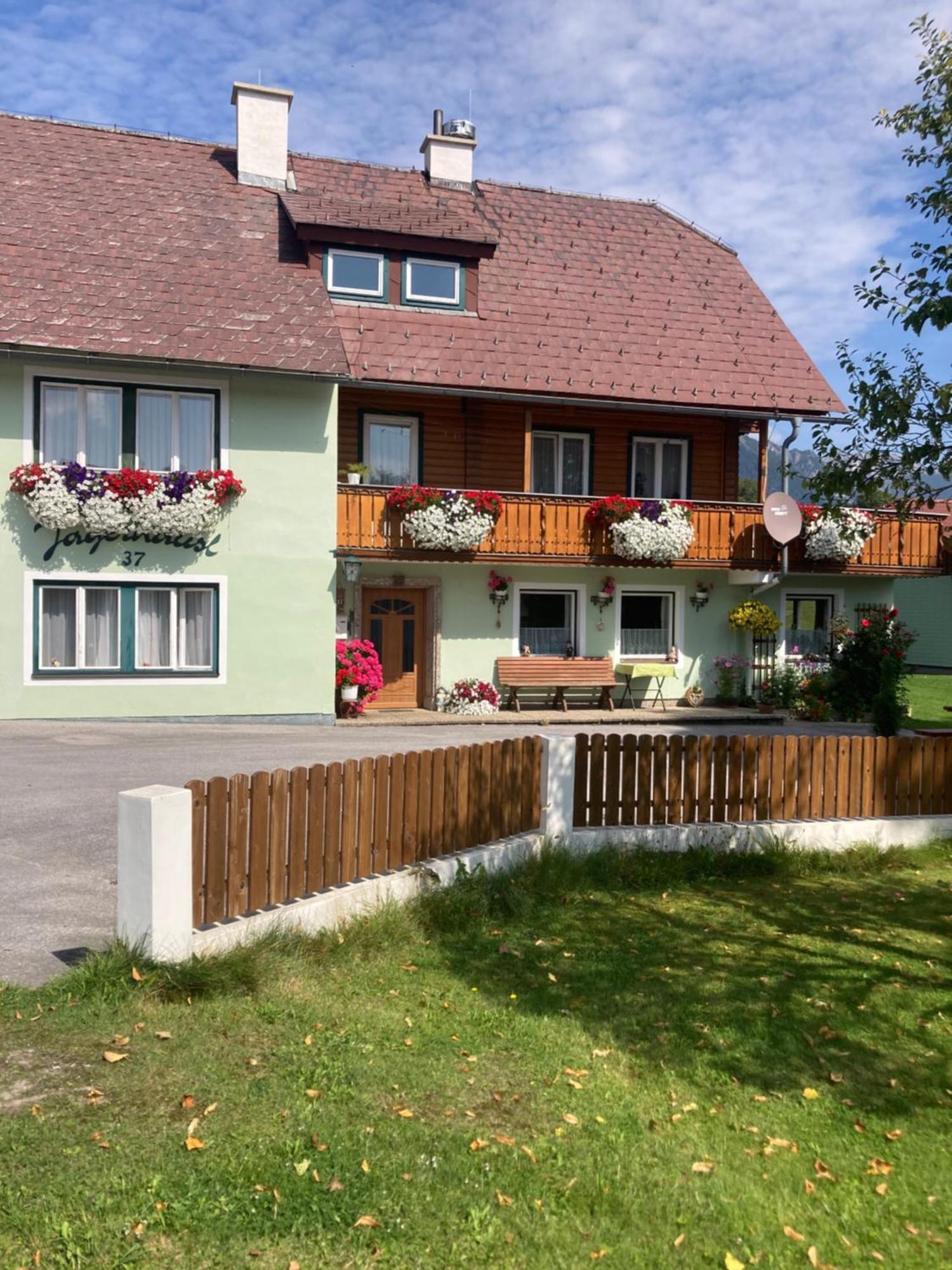 Jagerhaeusl Bed & Breakfast Ramsau am Dachstein Dış mekan fotoğraf